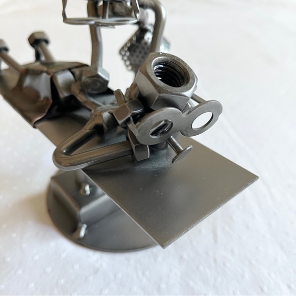 Hinz & Kunst Nuts and Bolts Metal Massage Therapist Sculpture Made in Germany - Picture 3 of 5